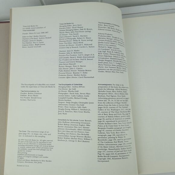 The Encyclopedia of Collectibles Arrowheads Art Glass Pottery + More Hardcover - Picture 8 of 16